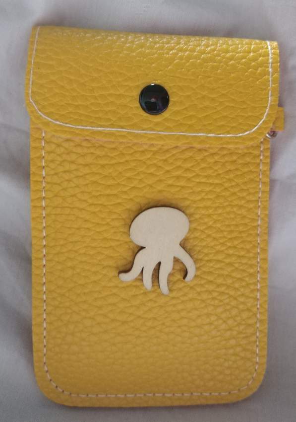 Petit pochette  - 1 - Bags  on Aster Vender