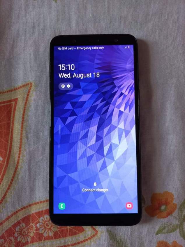 Samsung J8 no scratch - 1 - Android Phones  on Aster Vender