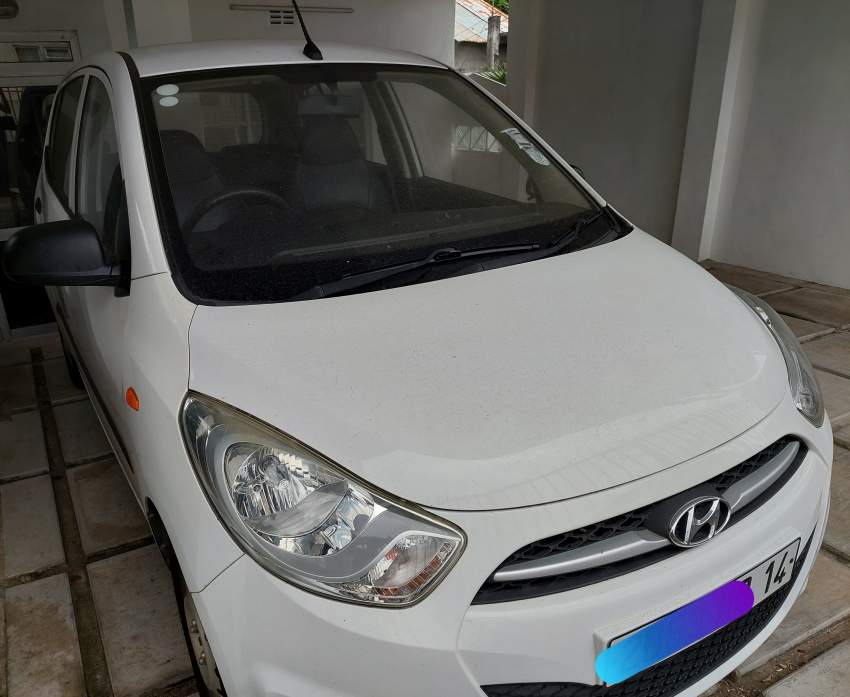 Hyundai  - 0 - Compact cars  on Aster Vender
