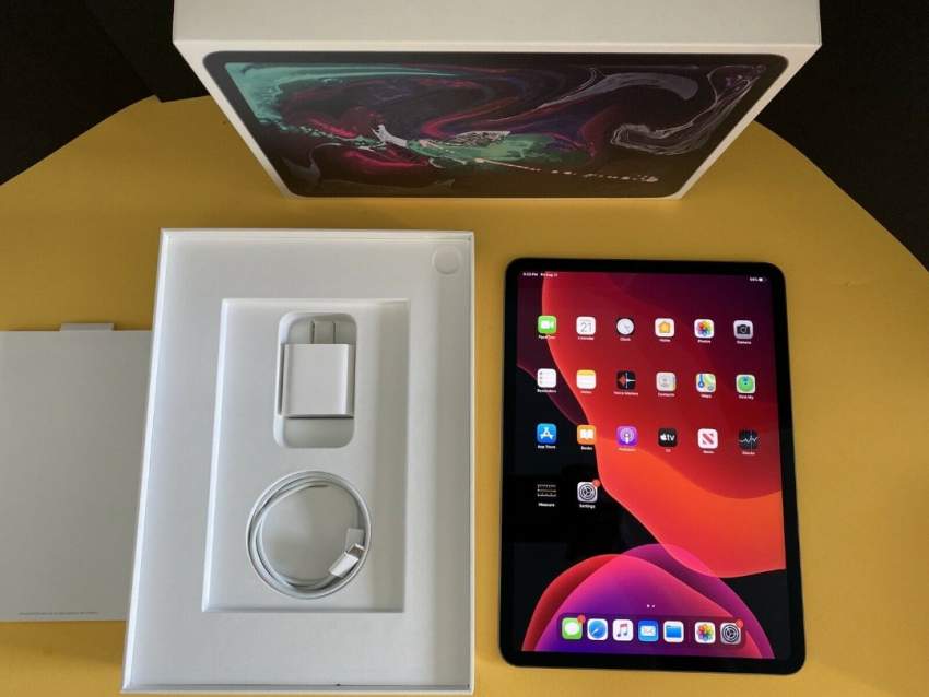  NEW SEALED IN BOX Apple iPad Pro 3rd Gen 64GB, Wi-Fi & Cellular 12.9