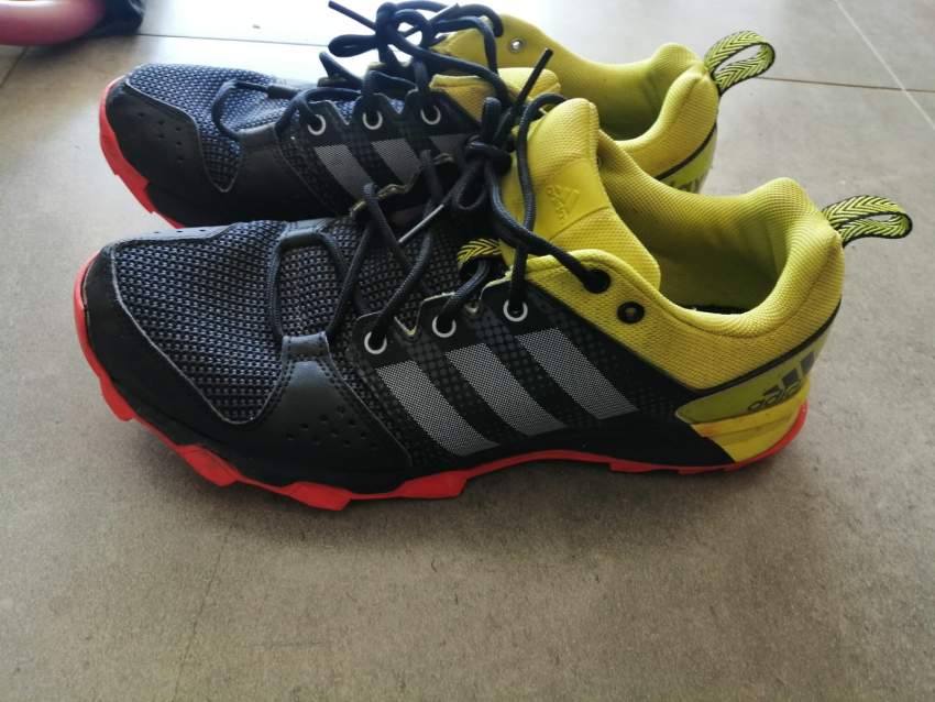 Adidas running shoes - 0 - Sports shoes  on Aster Vender