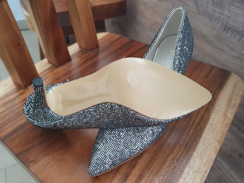 Dark grey High heel - 4 - Women's shoes (ballet, etc)  on Aster Vender