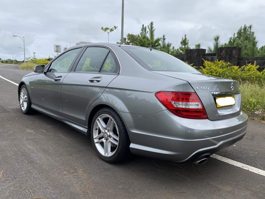 2012 Mercedes C180 AMG Pack - 1 - Luxury Cars  on Aster Vender