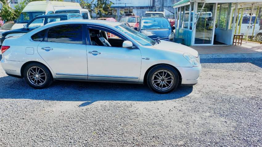 Nissan Bluebird sylphy Year 06  - 2 - Family Cars  on Aster Vender