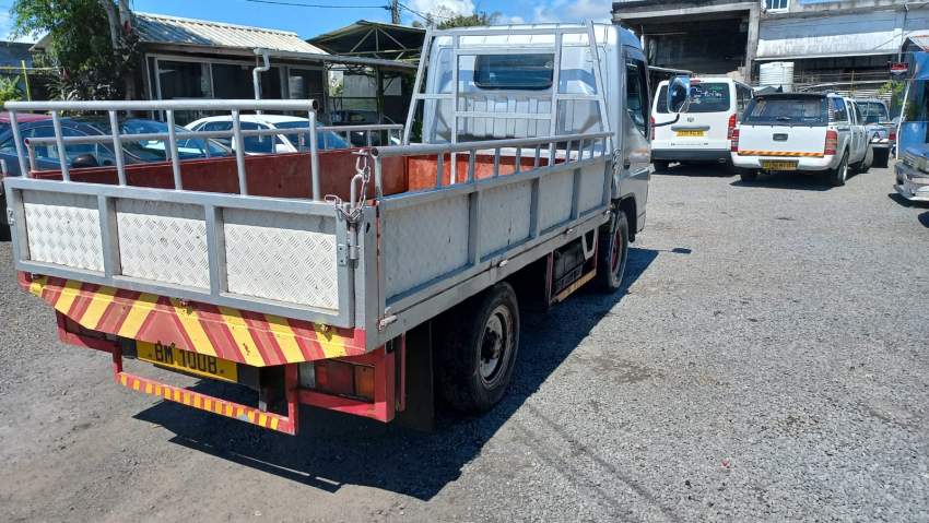 Mitsubishi Canter Year 90   - 2 - Small trucks (Camionette)  on Aster Vender