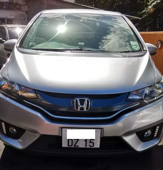 HONDA FIT  YR DZ 15 - 0 - Family Cars  on Aster Vender