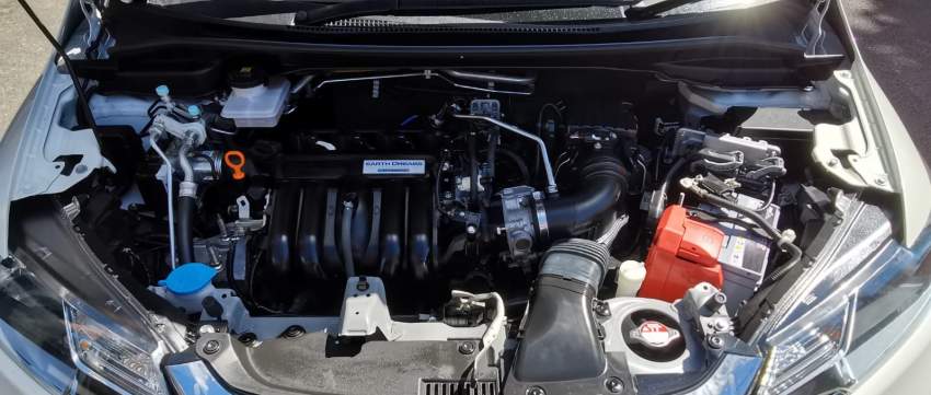 HONDA FIT HYBRID YR  2017  - 3 - Family Cars  on Aster Vender