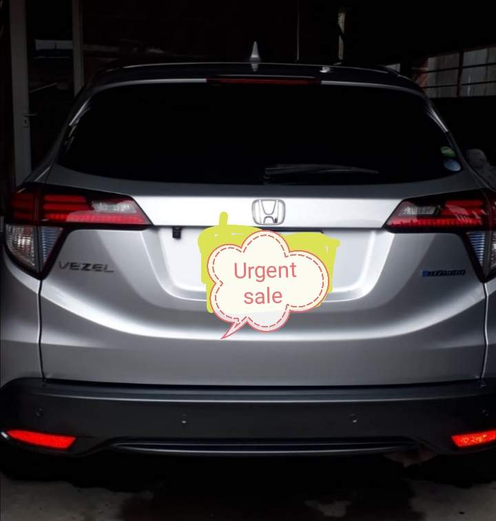Honda vezel  - 2 - SUV Cars  on Aster Vender