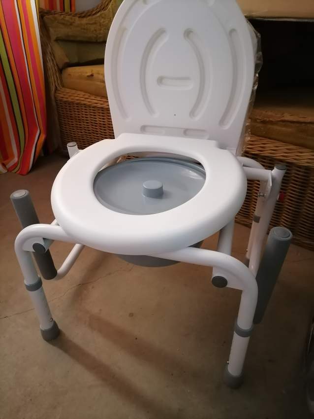 Commode chair with drop down arm steel - 0 - Other Medical equipment  on Aster Vender