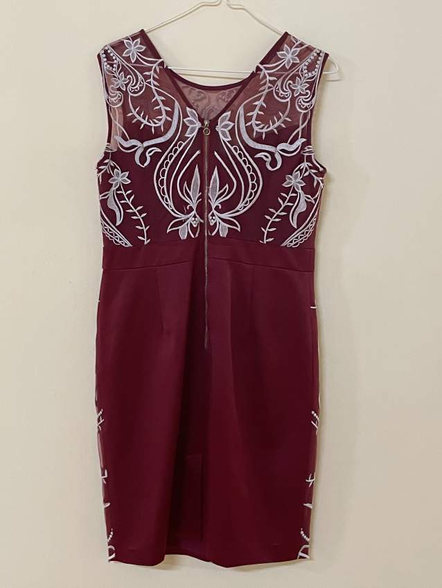 Evening/ party dress, size 10-12, maroon - 1 - Dresses (Women)  on Aster Vender