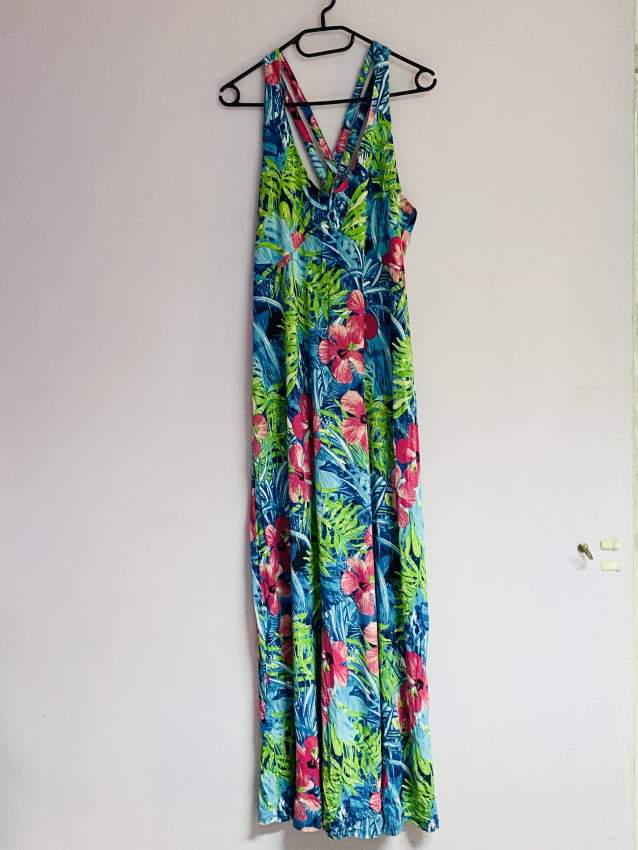 Floral summer dress on Aster Vender