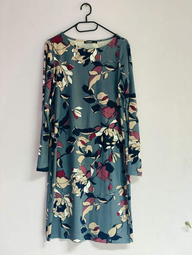 Floral print dress  - 0 - Dresses (Women)  on Aster Vender