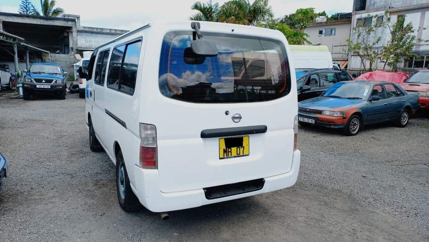 Nissan Urvan Year 07  - 0 - Passenger Van  on Aster Vender