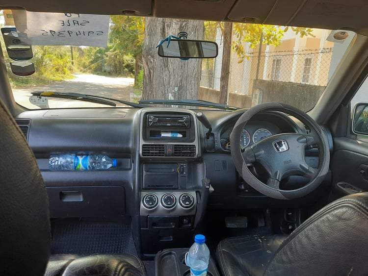 For sale Honda CR-V - 4 - SUV Cars  on Aster Vender