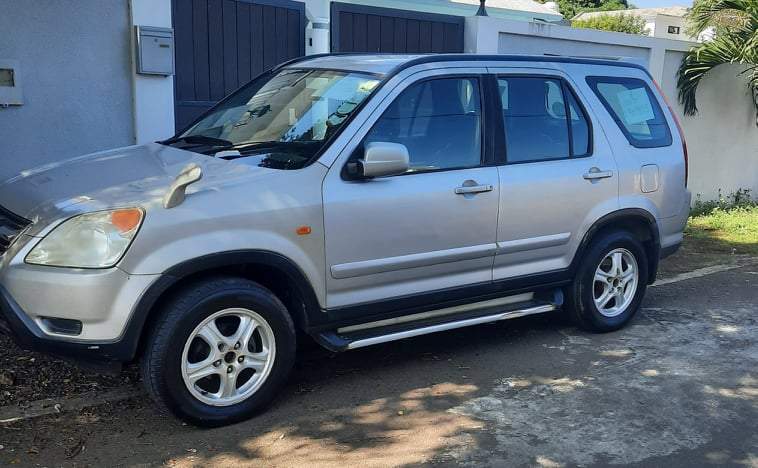 For sale Honda CR-V - 2 - SUV Cars  on Aster Vender