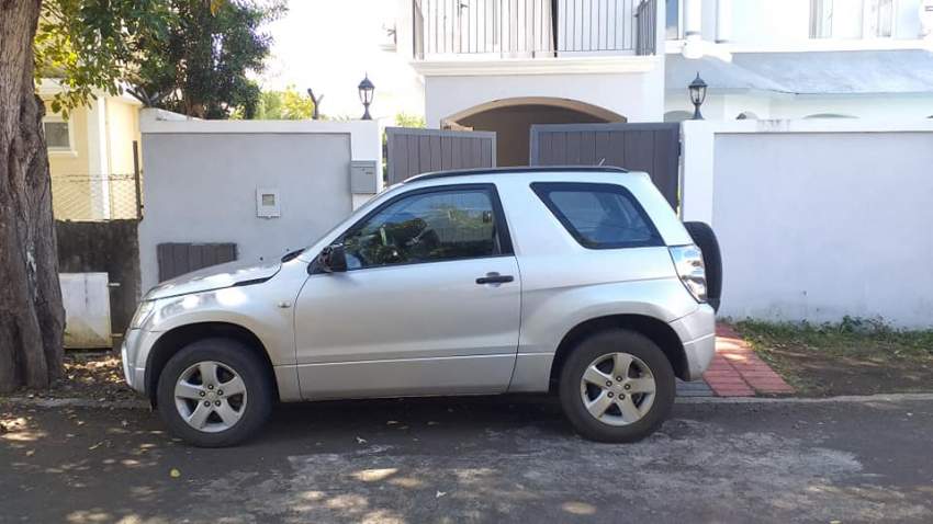 For sale Suzuki vitara - 1 - SUV Cars  on Aster Vender