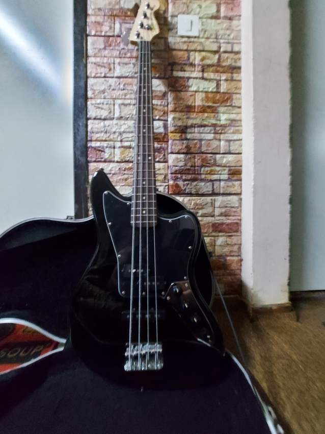 Squire Fender Jaguar Bass Guitar  - 0 - Bass guitar  on Aster Vender