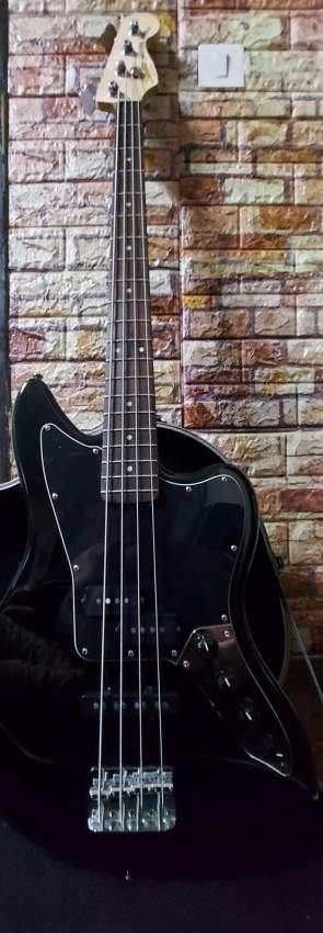 Squire Fender Jaguar Bass Guitar  - 4 - Bass guitar  on Aster Vender