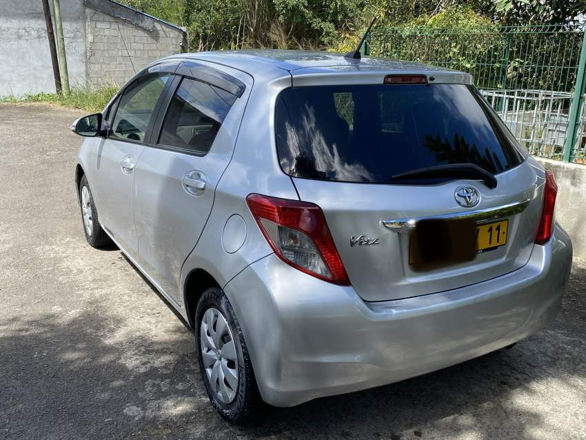 toyota vitz - 2 - Compact cars  on Aster Vender