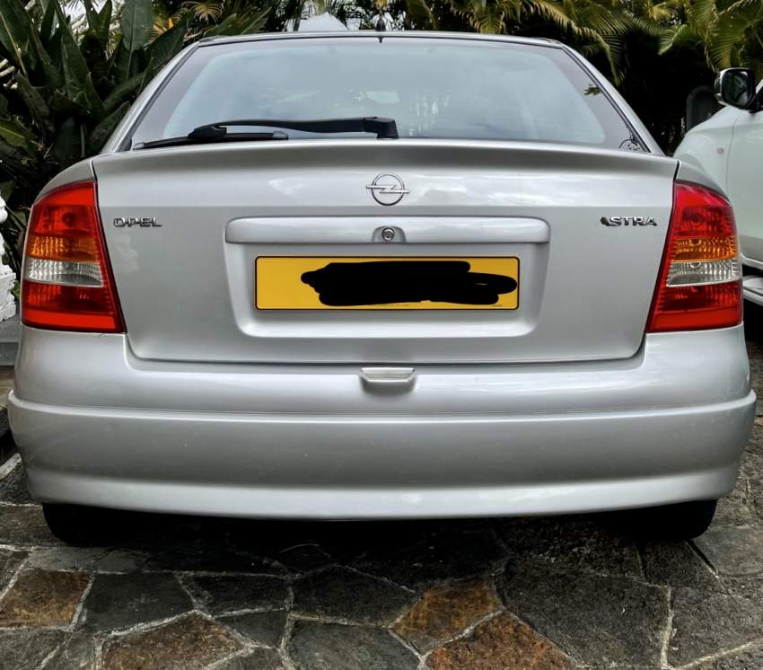 Opel astra 2002 - 0 - Family Cars  on Aster Vender