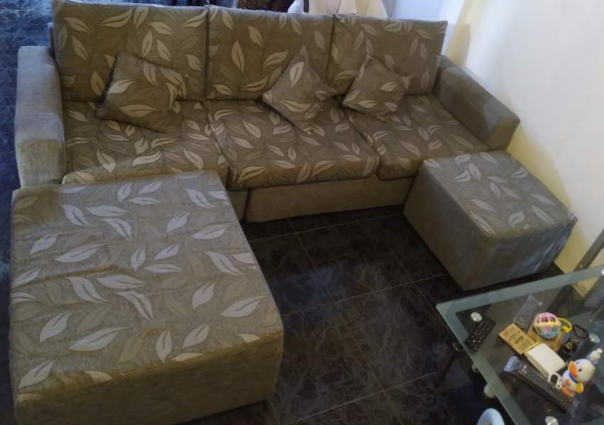 sofa for sale at AsterVender