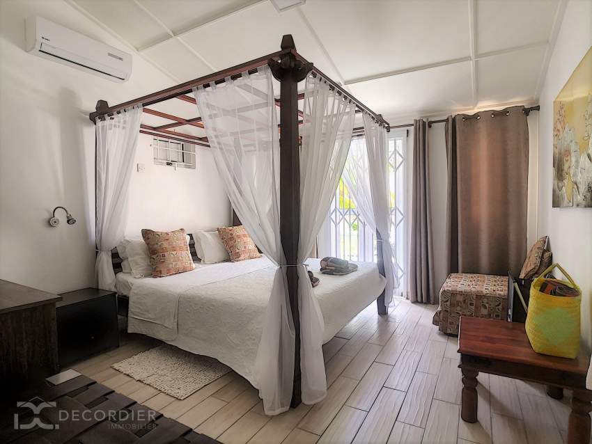 (Ref : MA7-347) Maison en résidence et pieds dans l'eau - 6 - House  on Aster Vender