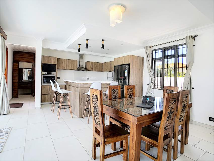 (Ref : MA7-552) Villa neuve avec piscine - 3 - Villas  on Aster Vender