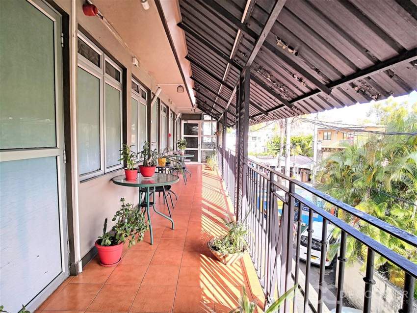 (Ref. MA7-250) Immeuble commercial en plein coeur de Grand Baie - 3 - Commercial Space  on Aster Vender