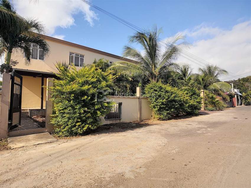 (Ref. MA7-255) Maison en 4 parties avec pisicine - 7 - House  on Aster Vender