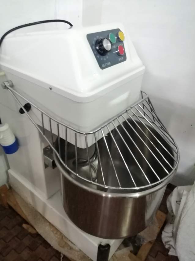 Betauese - 0 - Other machines  on Aster Vender