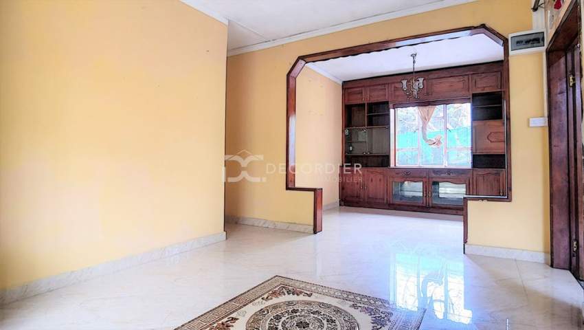 (Ref. MA7-306) Maison à rénover - 0 - House  on Aster Vender