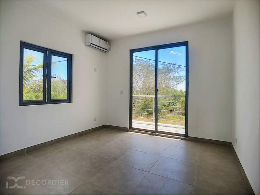 (Ref. MA7-307) Maison neuve en plein centre de Grand Baie - 5 - House  on Aster Vender