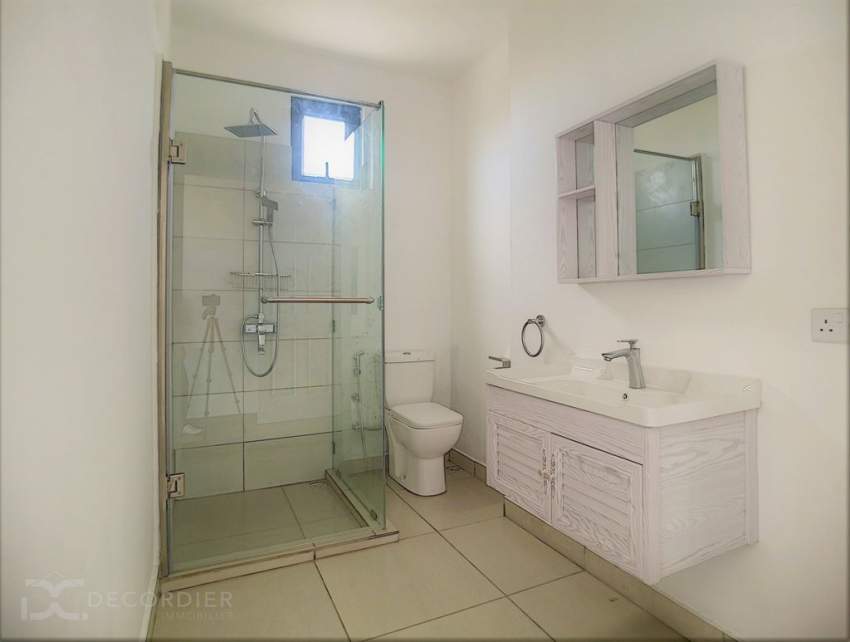 (Ref. MA7-307) Maison neuve en plein centre de Grand Baie - 6 - House  on Aster Vender