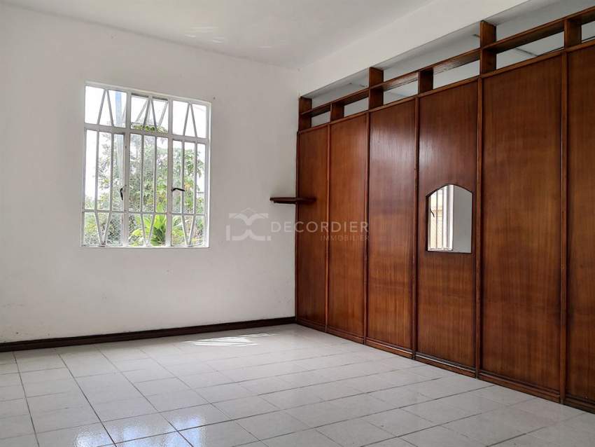 (Ref. MA7-333) Maison idéale pour une grande famille - 6 - House  on Aster Vender