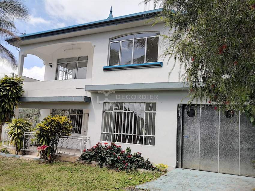 (Ref. MA7-333) Maison idéale pour une grande famille - 0 - House  on Aster Vender