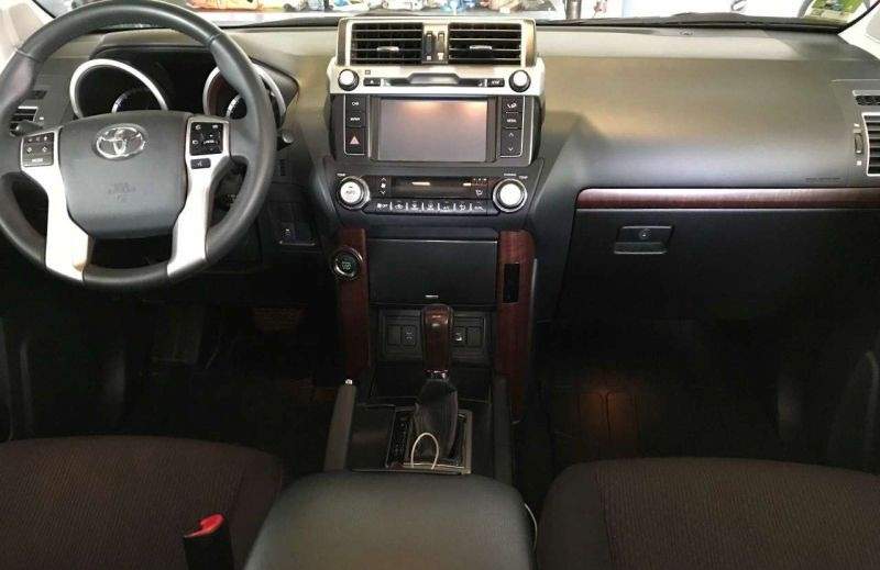 Toyota land cruiser - 2 - SUV Cars  on Aster Vender