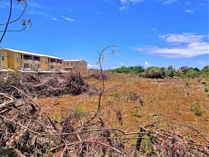 (Ref. MA7-348) Terrain résidentiel à 10 minutes de la plage - 1 - Land  on Aster Vender