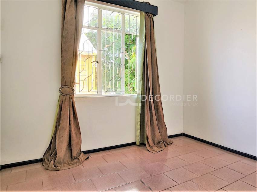 (Ref. MA7-361) Maison individuelle dans un petit morcellement - 6 - House  on Aster Vender