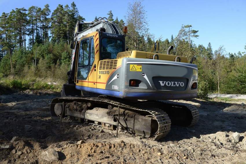 Volvo EC180BLc - 1 - Excavator & Loader  on Aster Vender