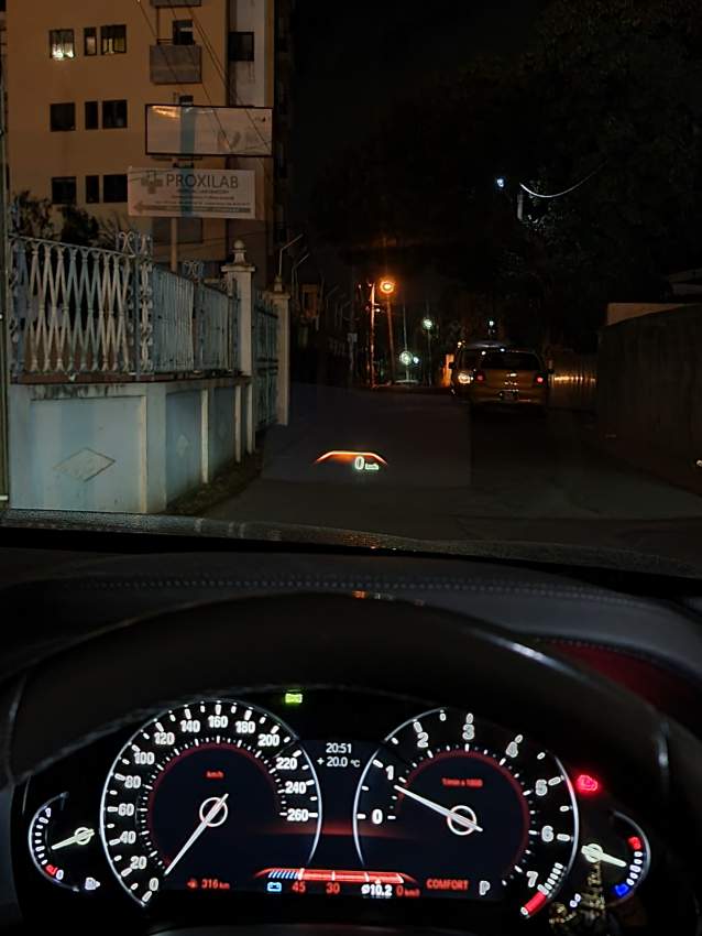 BMW 530i LUXURY LINE  - 7 - Luxury Cars  on Aster Vender