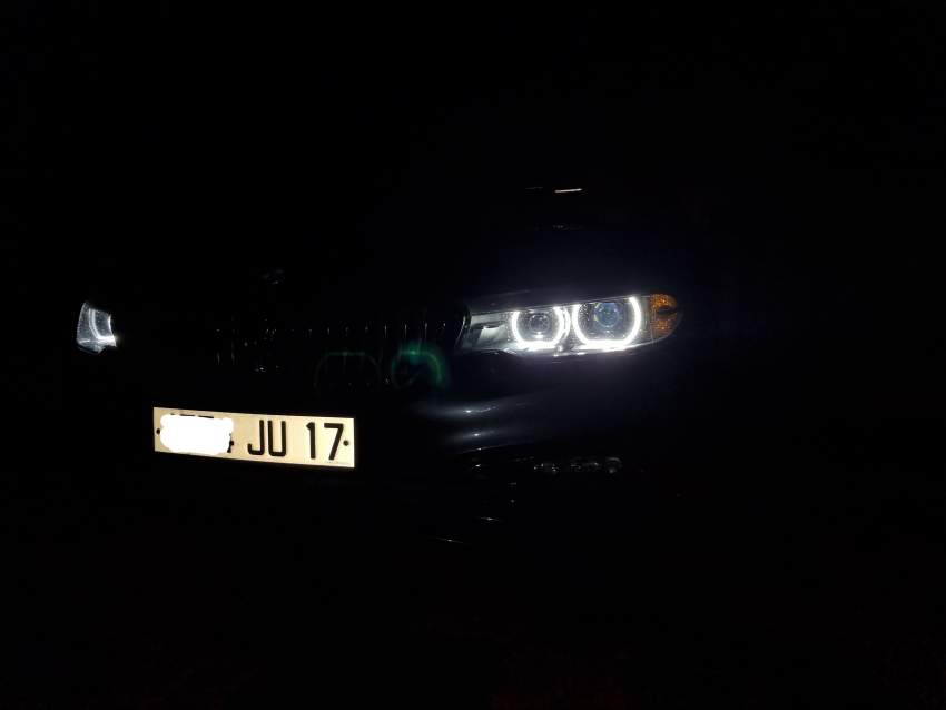 BMW 530i LUXURY LINE  - 3 - Luxury Cars  on Aster Vender