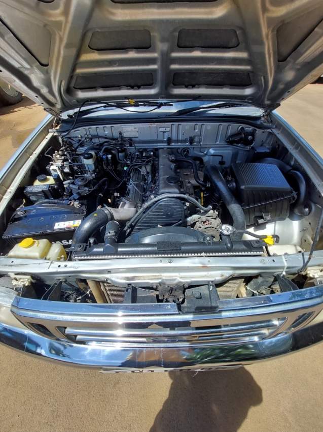 Ford ranger - 5 - Pickup trucks (4x4 & 4x2)  on Aster Vender