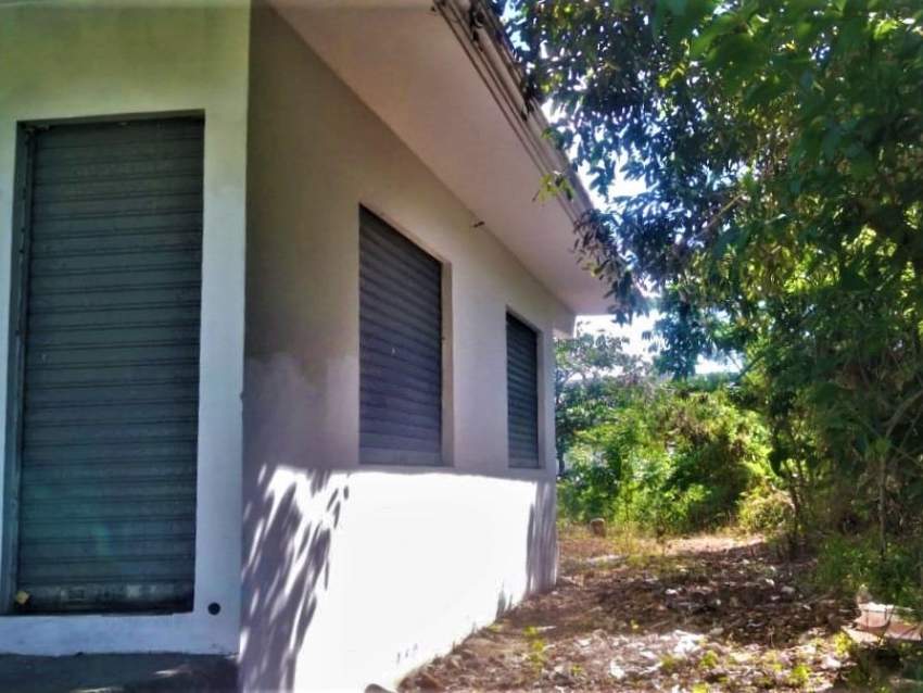 (Ref. MA7-402) Terrain et bâtiment commercial - 2 - Commercial Space  on Aster Vender