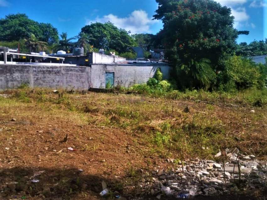 (Ref. MA7-402) Terrain et bâtiment commercial - 4 - Commercial Space  on Aster Vender