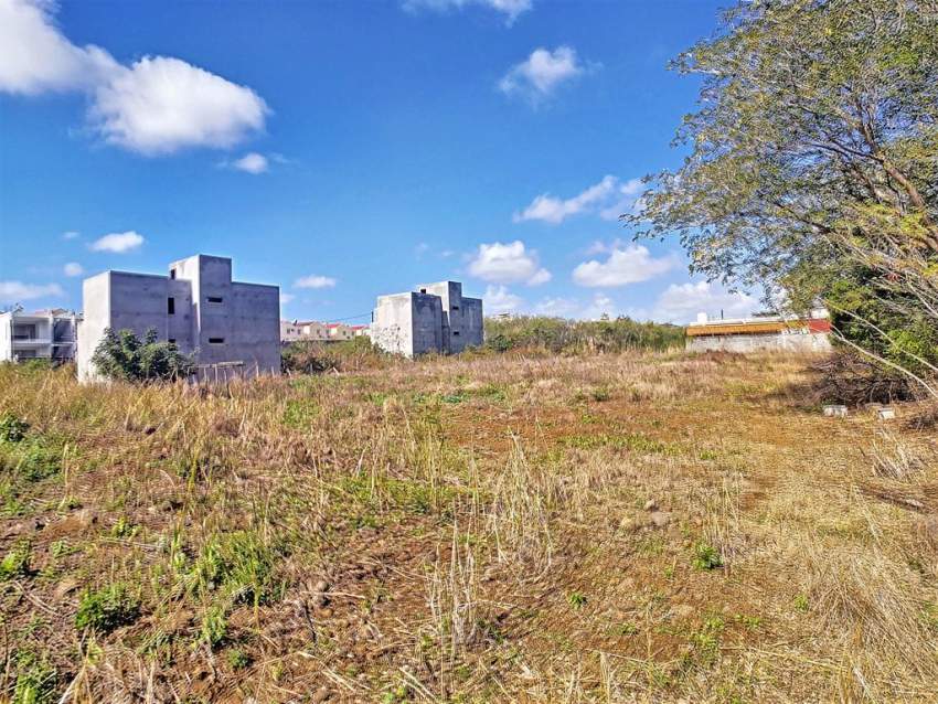 (Ref. MA7-441) Terrain résidentiel proche de Super U - 2 - Land  on Aster Vender