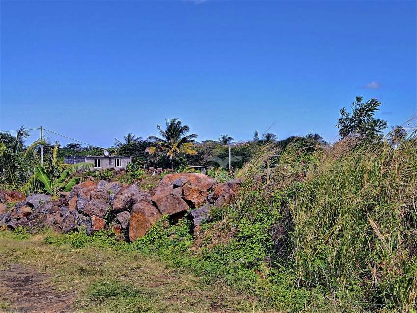 (Ref. MA7-477) Grand terrain résidentiel proche de la plage publique - 3 - Land  on Aster Vender