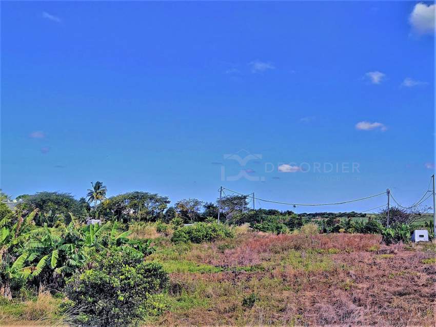 (Ref. MA7-477) Grand terrain résidentiel proche de la plage publique - 0 - Land  on Aster Vender