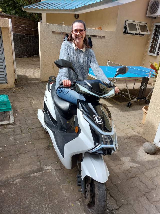 Electric Scooter LVNENG - 4 - Electric Scooter  on Aster Vender