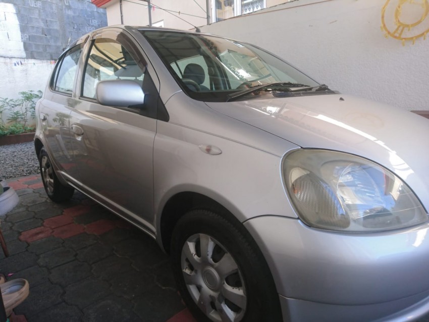 For sale Toyota Vitz (yr 99) Manual Excellent condition - 3 - Family Cars  on Aster Vender