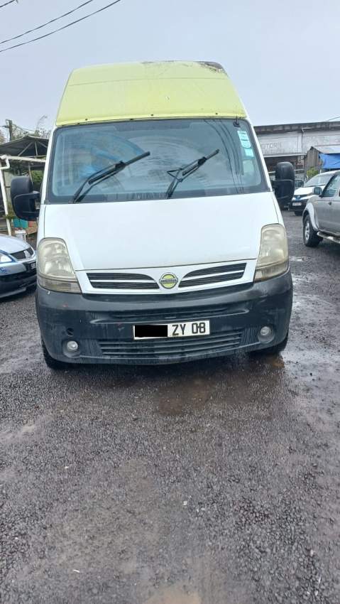Nissan interstar year 08  - 0 - Cargo Van (Delivery Van)  on Aster Vender